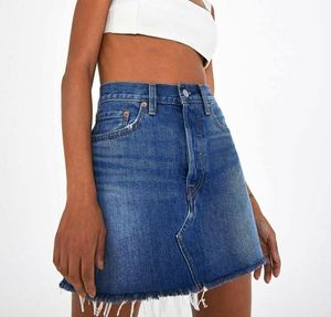 NWT Levi's Denim Skirt Sz 31